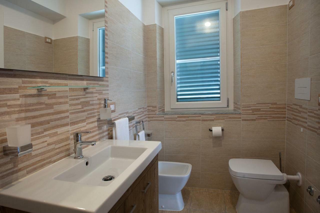 B&B A Due Passi Dal Mare Catona Di Reggio Calabria Exteriör bild